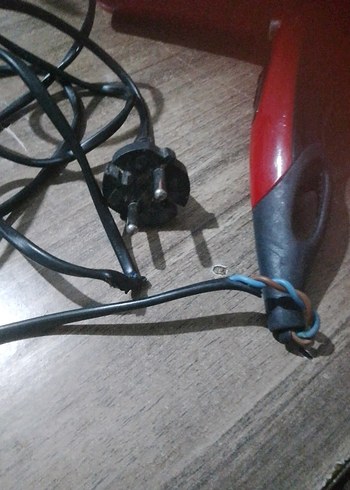 Kırmızı Fakir Saç Kurutma Makinesi - Görsel 3