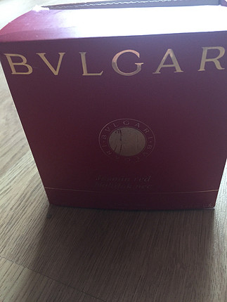 bvlgari jasmin red