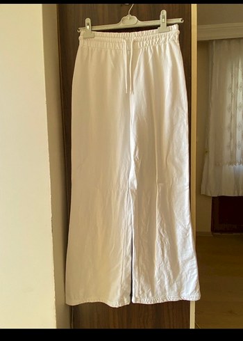 Beyaz Keten Salaş Midi Pantolon