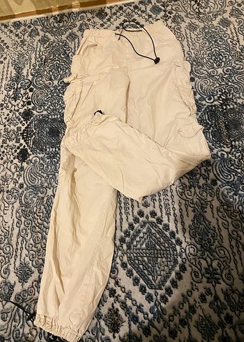 Beyaz Rahat Kesim Kadın Kargo Pantolon - Görsel 2