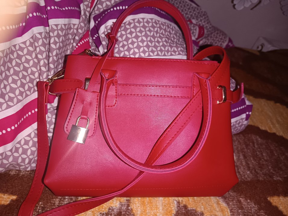 Kırmızı Deri Tokalı Kadın Çanta - Görsel 2