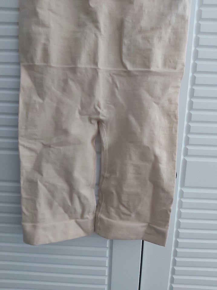 Korse Kadın - Görsel 3