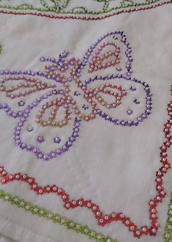 Renkli Nakışlı Banyo Havlusu - Görsel 2