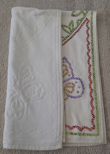 Renkli Nakışlı Banyo Havlusu - Görsel 3