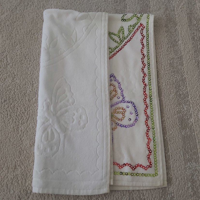 Renkli Nakışlı Banyo Havlusu - Görsel 3