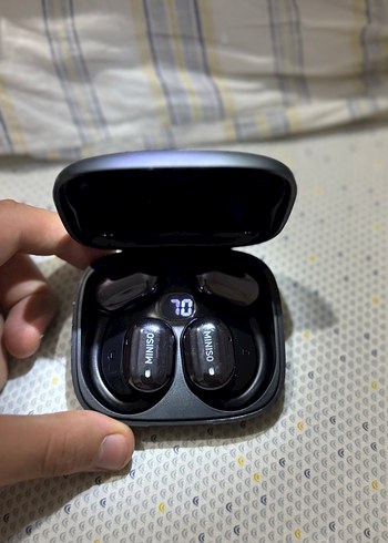 Miniso Siyah Kablosuz Yabancı Dil Çevirici Kulaklık