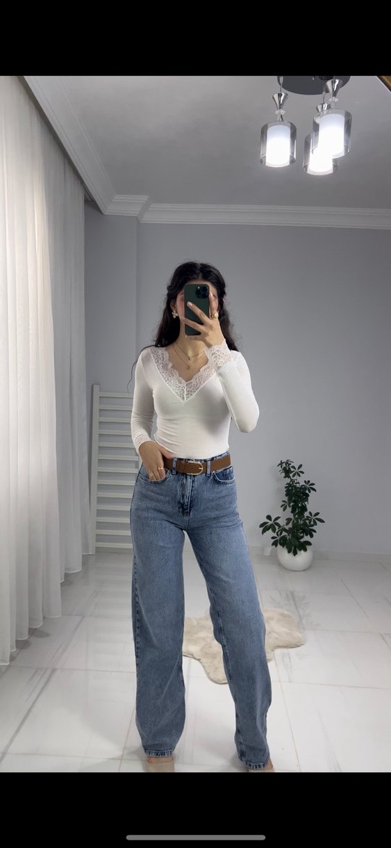 Dantel Detaylı Beyaz Kadın Günlük Jean - Görsel 3