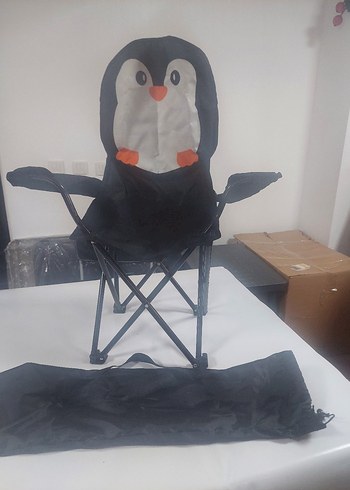 Penguen Desenli Katlanabilir Çocuk Sandalyesi