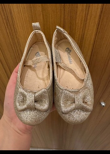 LC Waikiki Lc Waikiki Kız Çocuk Altın Renk Fiyonklu Babet