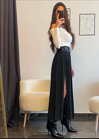 xl Beden siyah Renk Siyah Parlak Yırtmaçlı Uzun Kemerli Etek