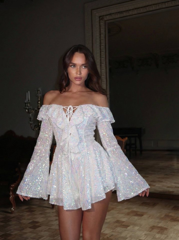 Parlak Kumaş Detaylı Straplez Mini Elbise - Görsel 2