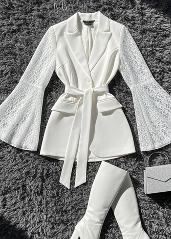 Dantel Detaylı Beyaz Mini Ceket Elbise - Görsel 2