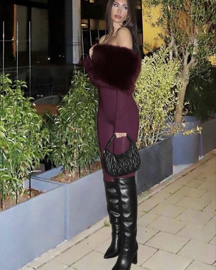 Bordo Kürklü Madonna Yaka Slim Fit Tulum - Görsel 3