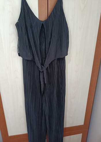 36 Beden Siyah Pilili Uzun Kadın Tulum