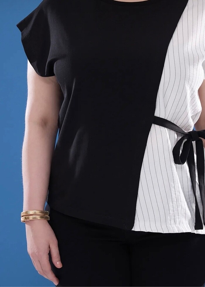 Bağlama detaylı bluz - Görsel 3