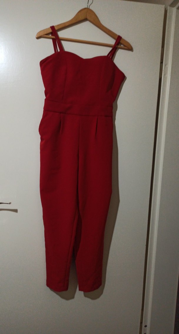 Kırmızı Askısız Kemerli Kadın Tulum - Görsel 3