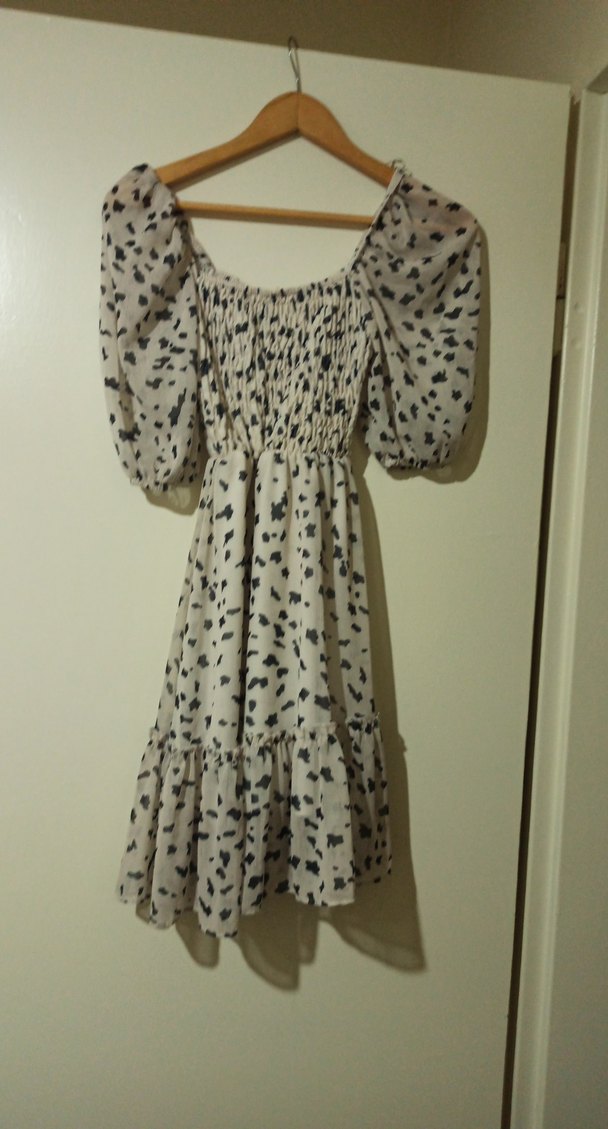 Bej kısa puantiyeli elbise - Görsel 2