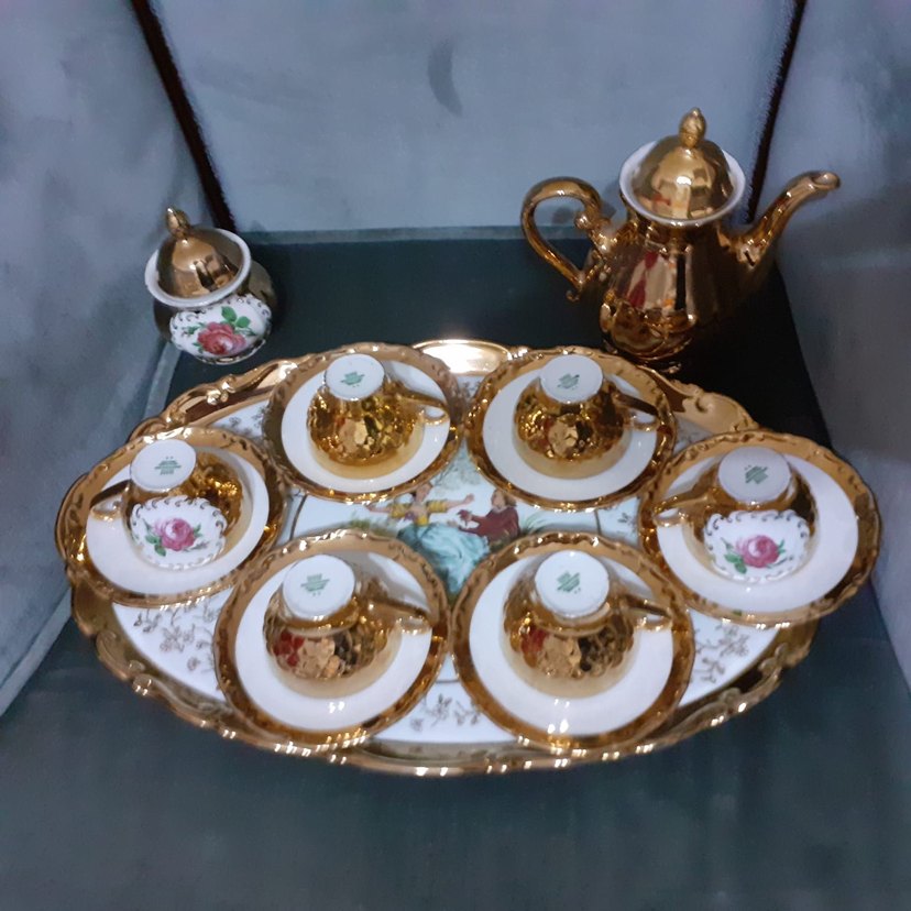 Altın Detaylı Çiçek Desenli Porselen Çay kahve  Seti - Görsel 5