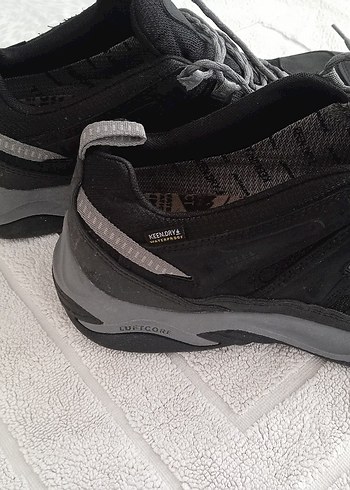 Keen marka su geçirmez ayakkabi - Görsel 4