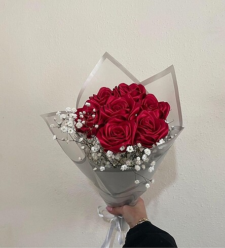 Solmayan Gül buketi