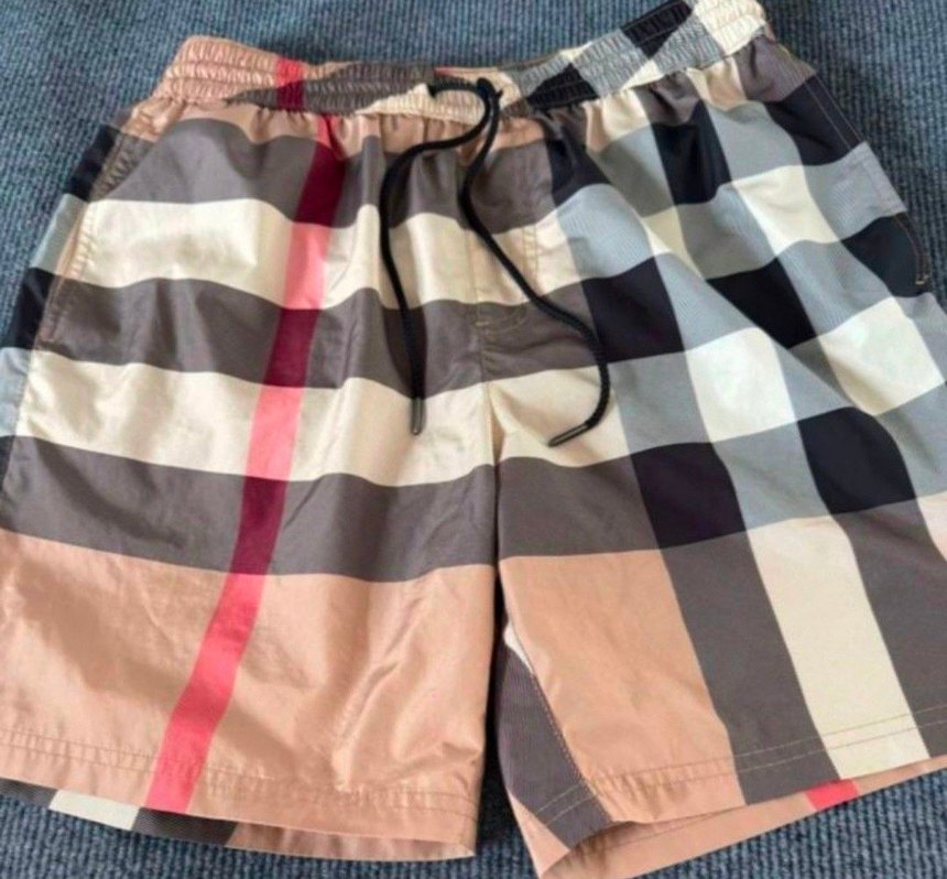 Burberry Şort - Görsel 2