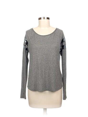 H&M Bluz %70 İndirimli.