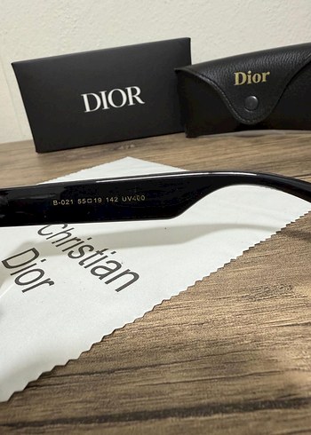 Beden siyah Renk UV400 Korumalı Dior Siyah Kadın Güneş Gözlüğü AYNI GÜNDE KARGO