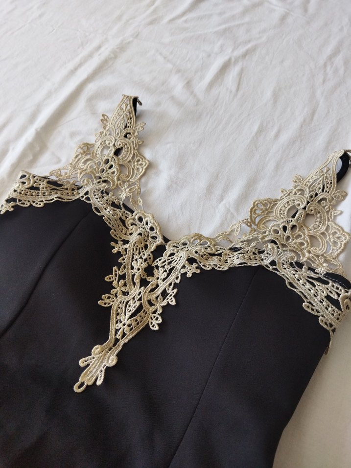 Dantel Detaylı Siyah Mini Abiye Elbise - Görsel 3