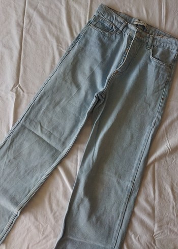 Buz Mavi Yüksek Bel Boru Paça Kadın Kot Pantolon - Görsel 5