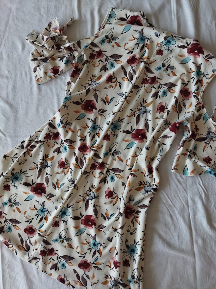 Çiçek Desenli Bohem Mini Elbise - Görsel 2