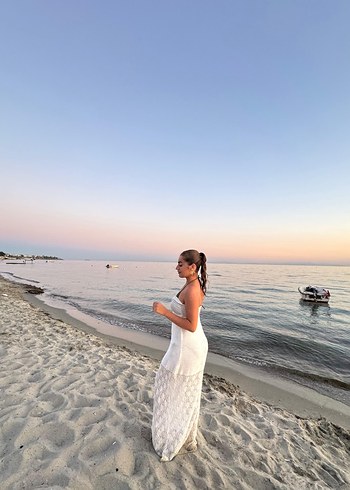 Sahilde Uzun Beyaz Bohem Straplez Denizkızı Gelinlik elbise - Görsel 2