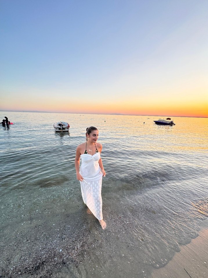 Sahilde Uzun Beyaz Bohem Straplez Denizkızı Gelinlik elbise - Görsel 4