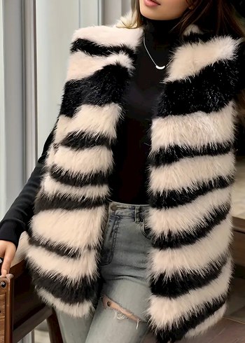 Siyah Beyaz Zebra Desenli Kürklü Kadın Yelek