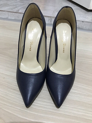 35 Beden lacivert stiletto