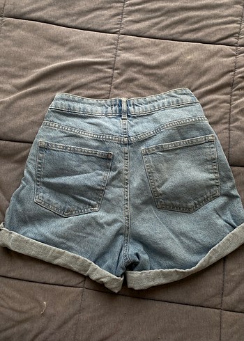 Kadın Açık Mavi Düşük Bel LCW Kot Şort - Görsel 3