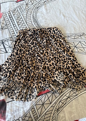 Leopar Desenli Fırfırlı Mini Etek