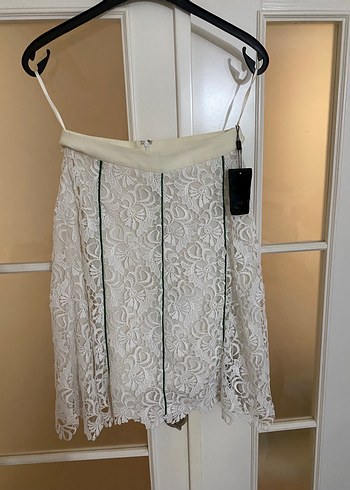 Network etiketli Dantel İşlemeli Beyaz Midi Etek