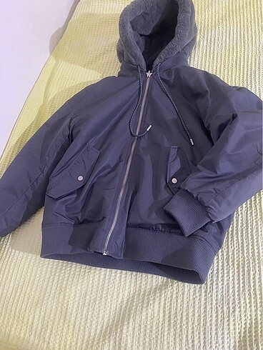 ZARA ürünüdür çok iyi söküğü yok orijinaldir - Görsel 2