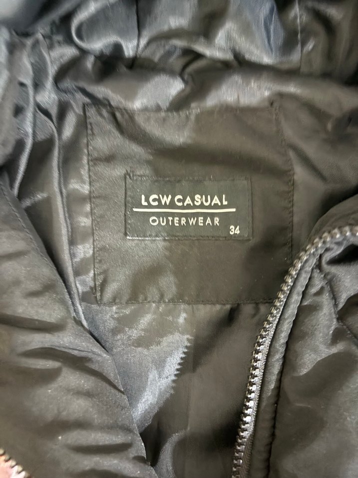 Kapüşonlu Siyah Kadın Kış Montu - Görsel 2