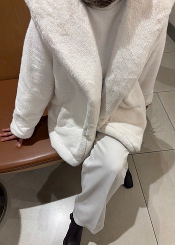 Kadın Beyaz Peluş Midi Kaban - Görsel 5