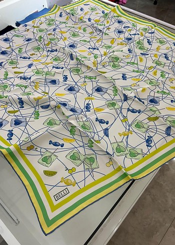 Belli Tivil İpek Eşarp - Görsel 2