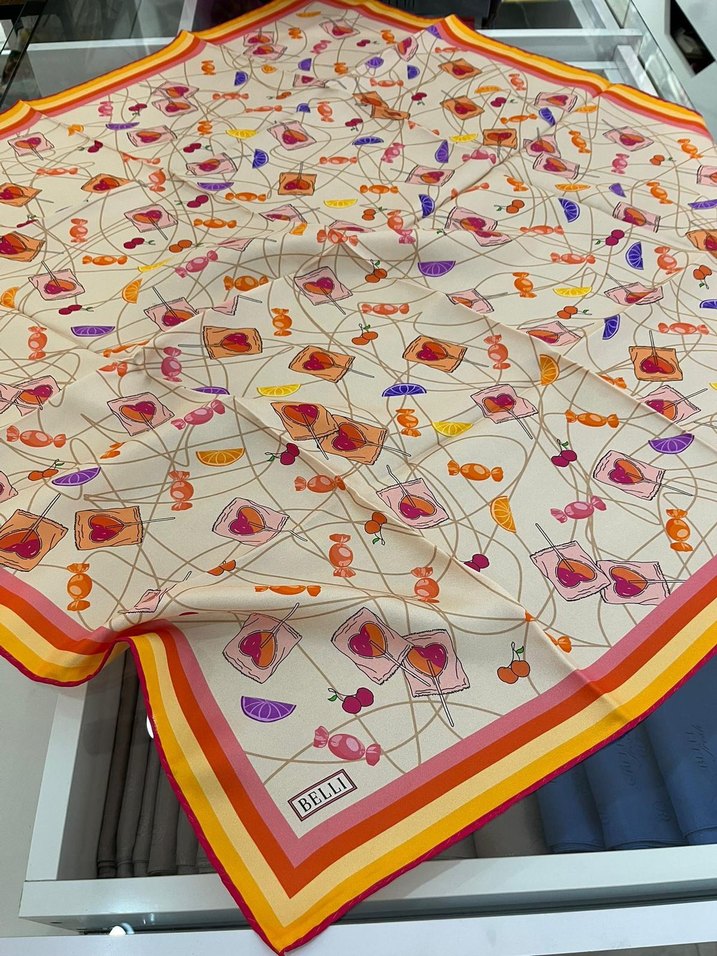 Belli Tivil İpek Eşarp - Görsel 4