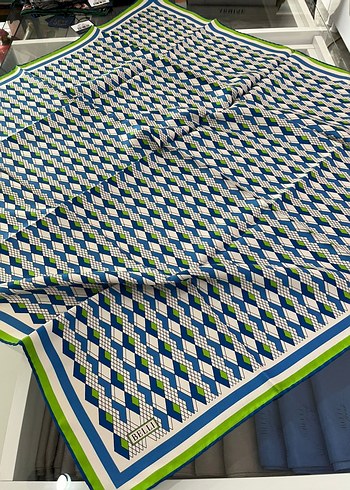 Belli Tivil İpek Eşarp - Görsel 4