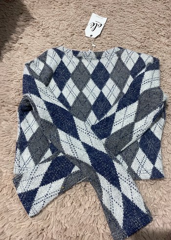 Gri V Yaka Uzun Kollu Kazak - Görsel 4