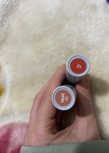 Kiko pembe makyaj çantası ve makyaj ürünleri seti - Görsel 7