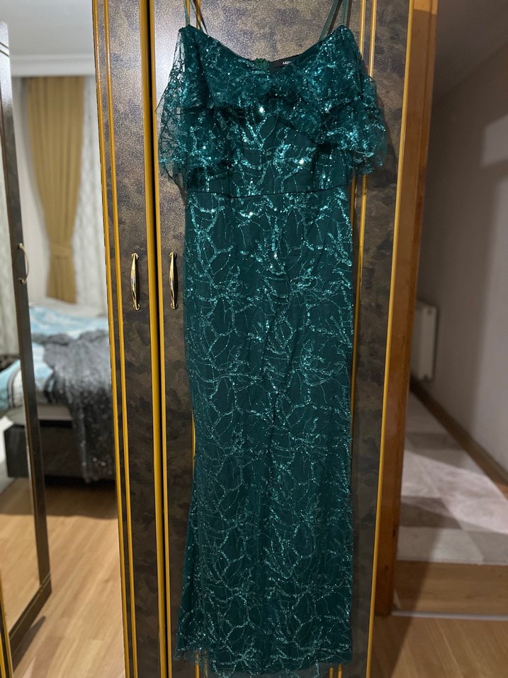 Pullu abiye - Görsel 2