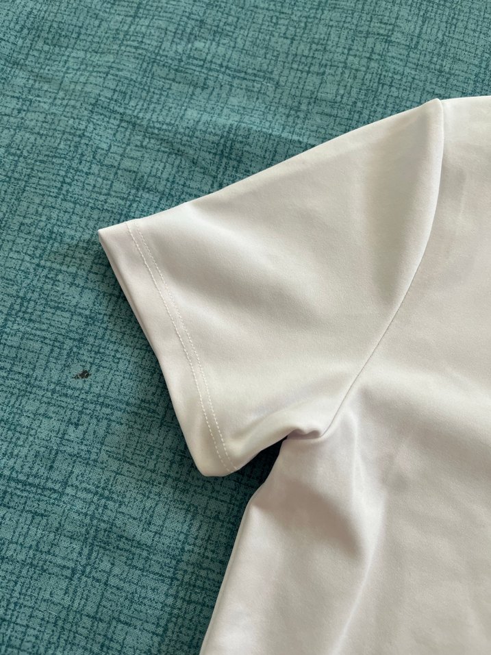 Beyaz vücuda yapışan tshirt s beden - Görsel 2