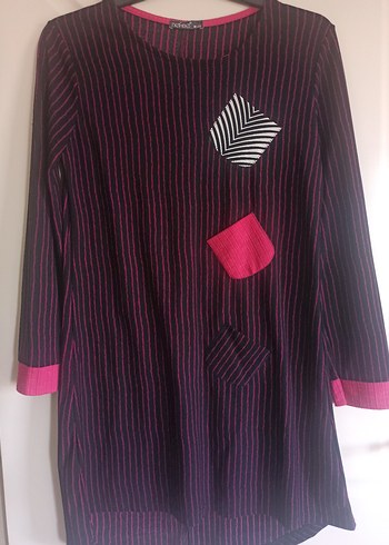 m Beden Uzun Kollu Siyah-Pembe Tunik