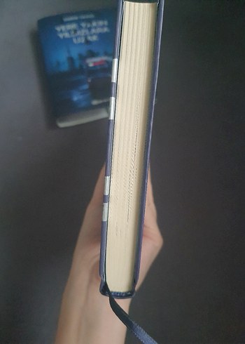 Yere Yakın Yıldızlara Uzak - Emine Tavuz - Görsel 3