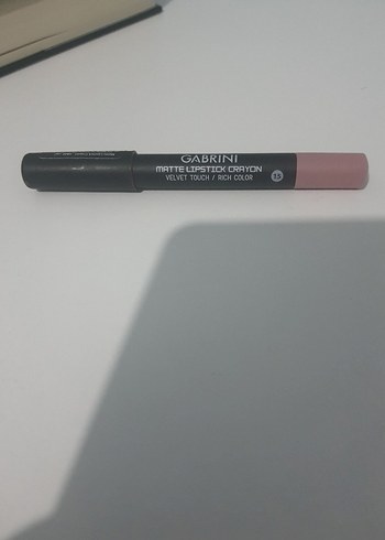 Gabrini Matte crayon lipstick dudak kalemi